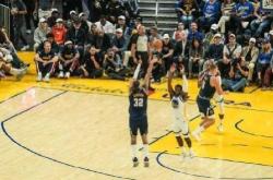 体育社区包含俄克拉荷马雷霆训练开放日；加时末段强势反弹引欢呼；社区盾在即；球队文化再被提及的词条