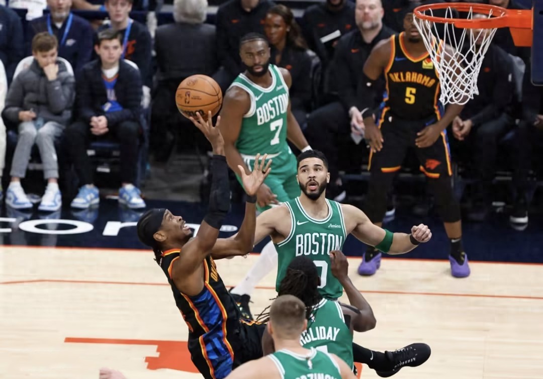 赛地聚焦——NBA总决赛赛后热度飙升，波士顿凯尔特人防线松动，话题不断，更衣室氛围转暖的简单介绍