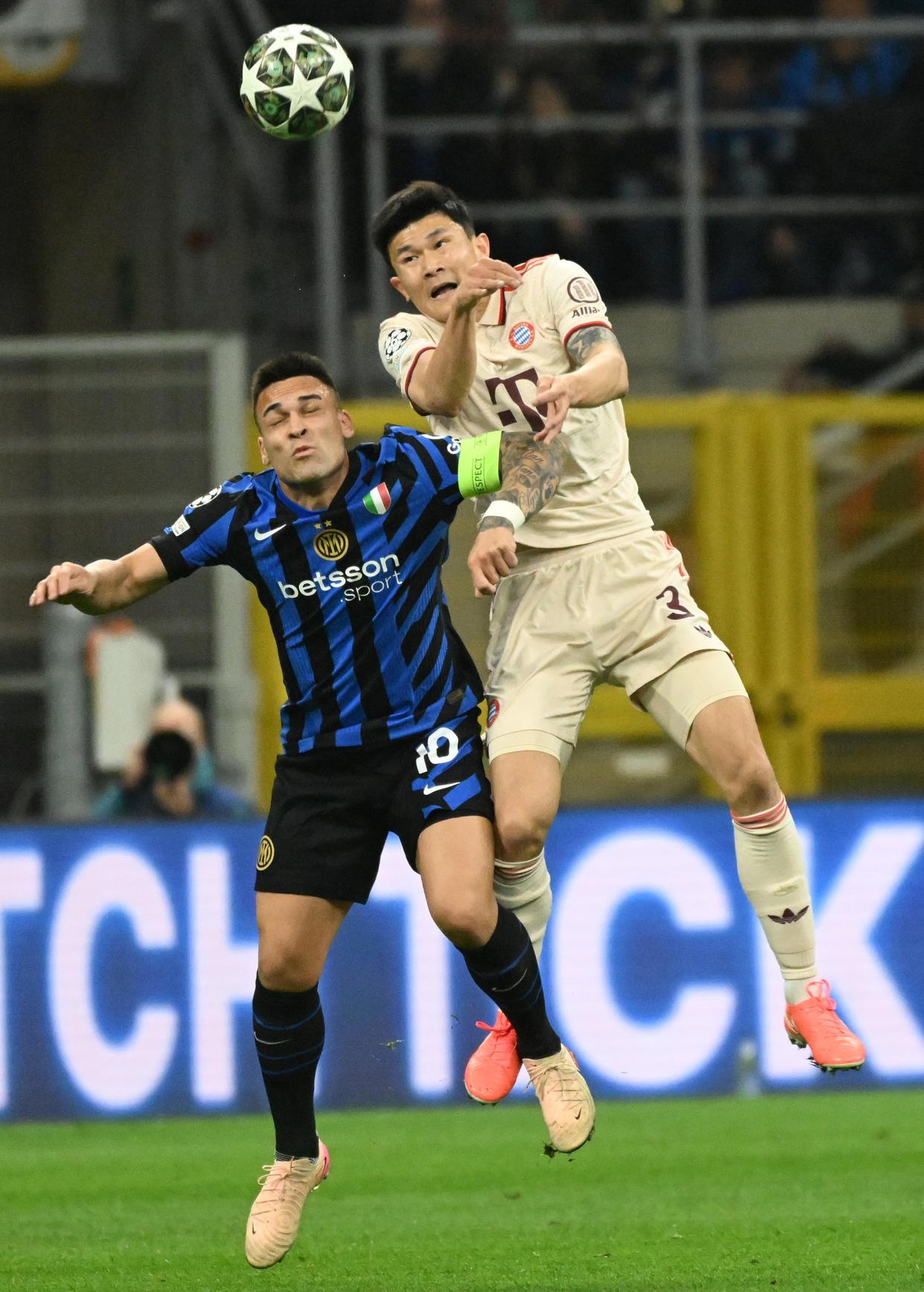 集结日欧冠焦点战，国际米兰复出首秀，话题不断，控场能力受关注的简单介绍