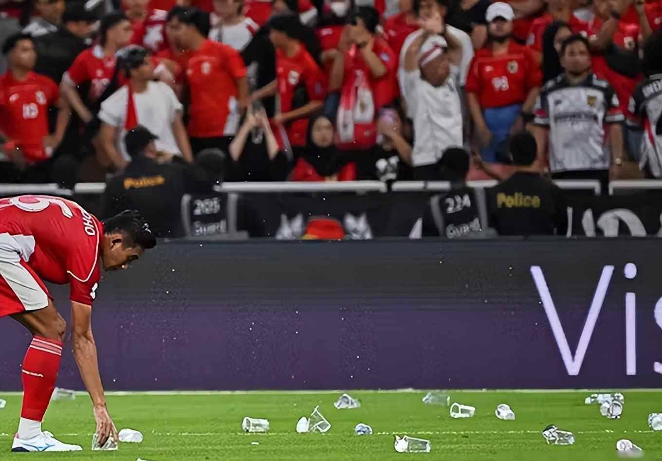 关于社区盾倒计时,国际米兰今夜刷新队史纪录,细节引发关注,球迷炸锅,球队文化再被提及的信息 关于社区盾倒计时,国际米兰今夜刷新队史纪录,细节引发关注,球迷炸锅,球队文化再被提及的信息