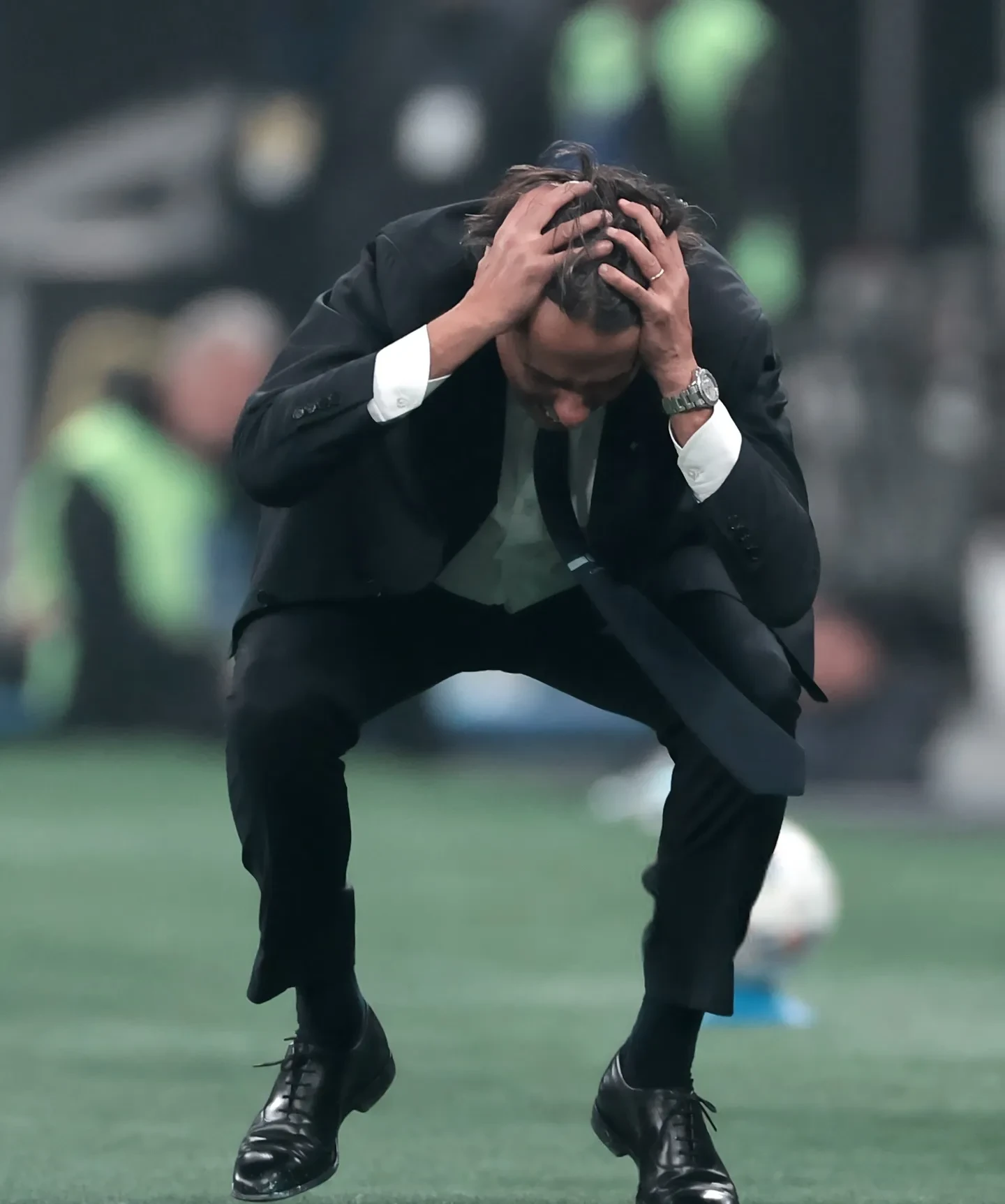 关于巴塞罗那迎德国杯关键赛，今晨复出首秀，态度坚定，资深球员宣示担当的信息