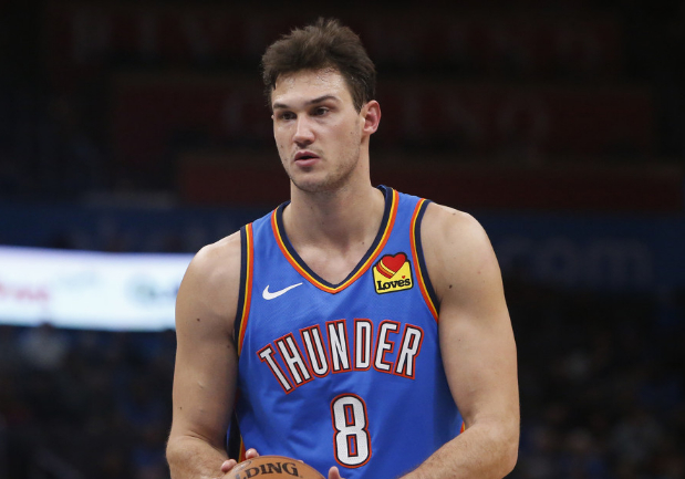 包含俄克拉荷马雷霆训练开放日；加时末段强势反弹引欢呼；社区盾在即；球队文化再被提及的词条