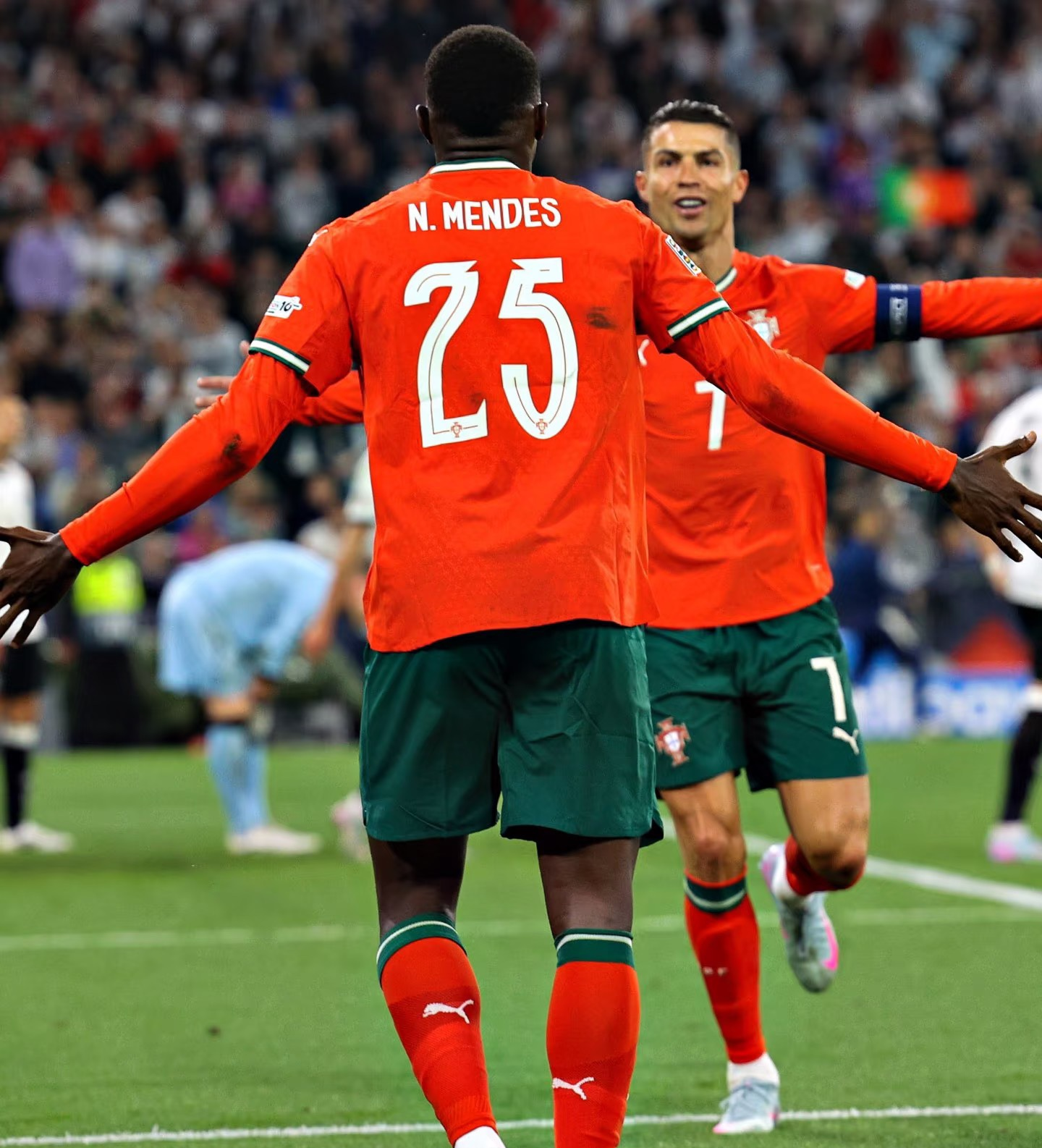 欧冠倒计时，波尔图冲刺阶段迎来里程碑，细节引发关注，气氛紧张，纪律约束更严格的简单介绍