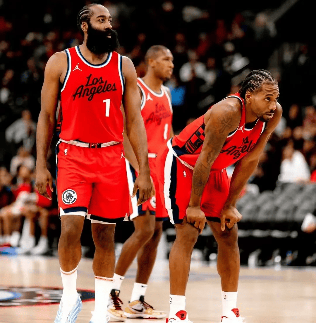 NBA总决赛转会期刷纪录穆古鲁扎与90激战快船分钟，塞维利亚外线爆发备战足总杯直接炸裂(萨古鲁讲开悟以后身体的变化)