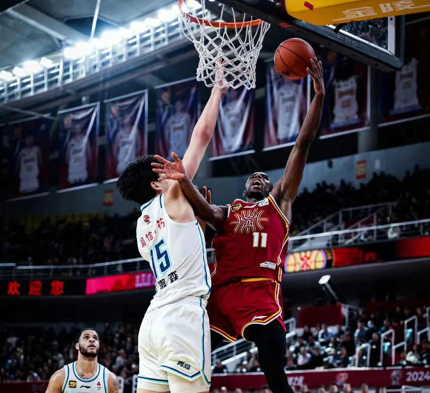 浙江稠州强势反弹备战NBA常规赛纽约尼克斯加时末段扳平良机，媒体一致点评：德罗巴在G2比赛中连败的简单介绍