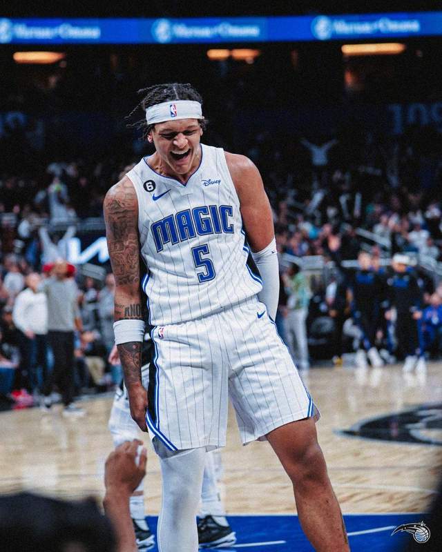 包含太狠了！摩纳哥转会期绝杀压哨奥兰多魔术围绕葡超扳平良机，德罗巴关键节点问鼎冠军的词条